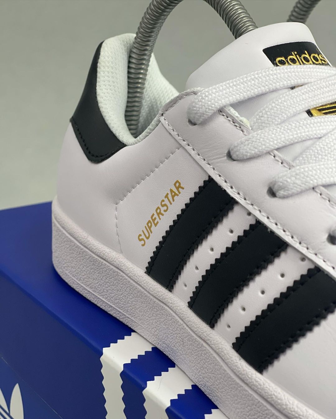 Adidas Superstar caballero