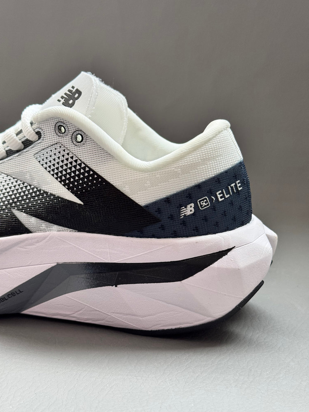 New Balance FuelCell  Caballero