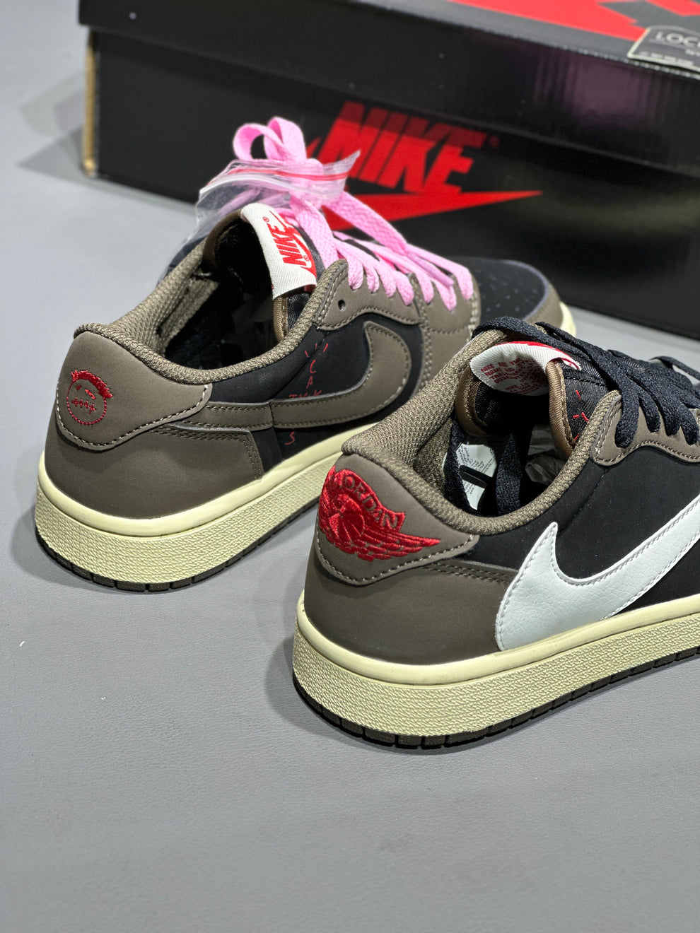 Nike Air Jordan 1 Low OG x Travis Scott  caballero