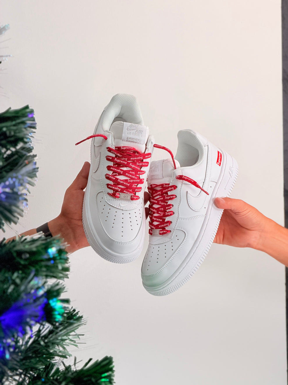 Nike Air Force 1 Low Supreme caballero