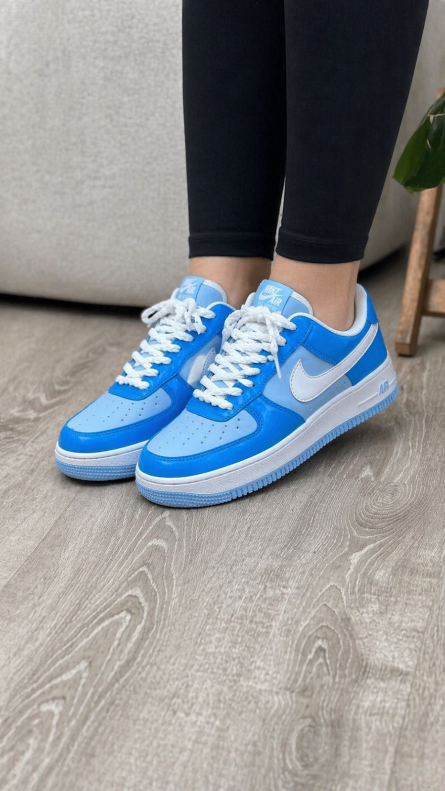 Nike Air Force 1 '07 LV8 dama