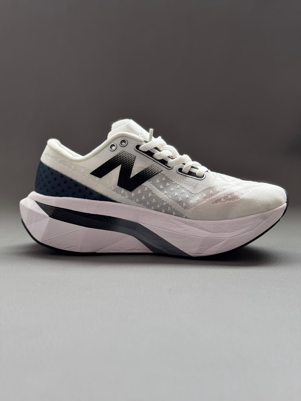 New Balance FuelCell  Caballero