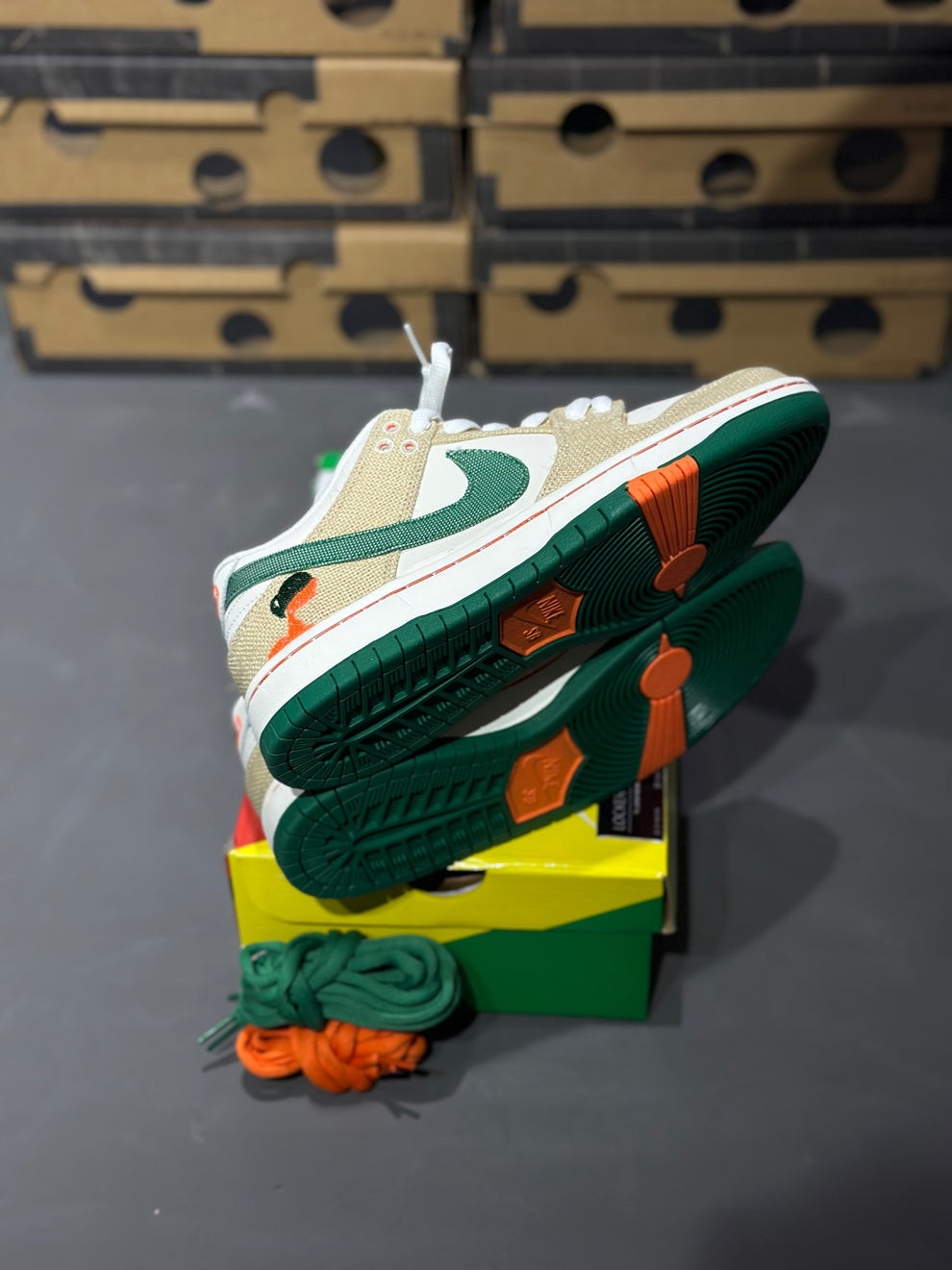 Nike SB Dunk Low x Jarritos caballero