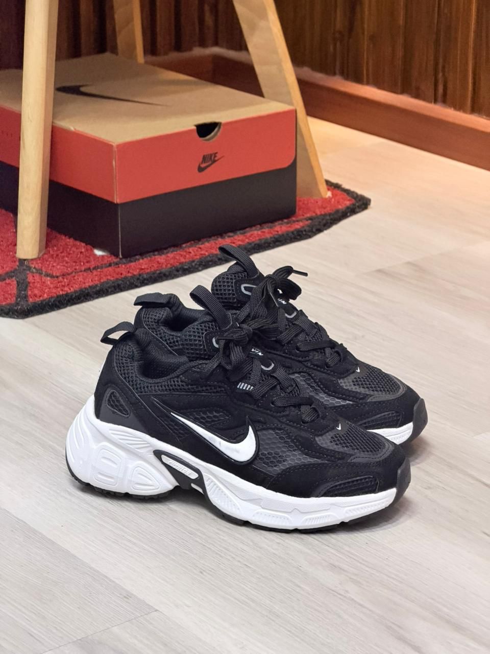 Nike V5K Run caballero