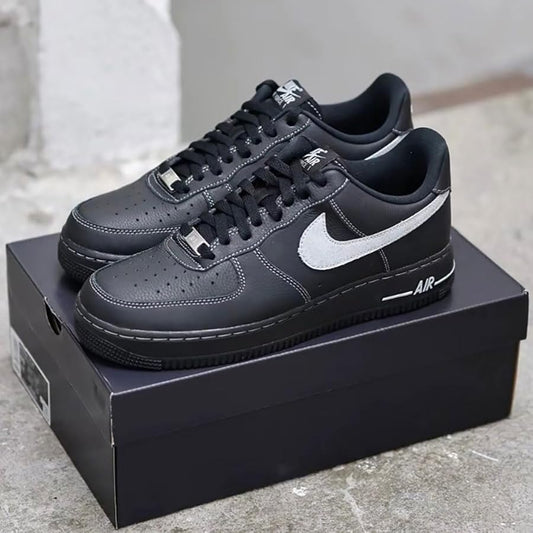 Nike Air Force 1 '07 LV8 caballero