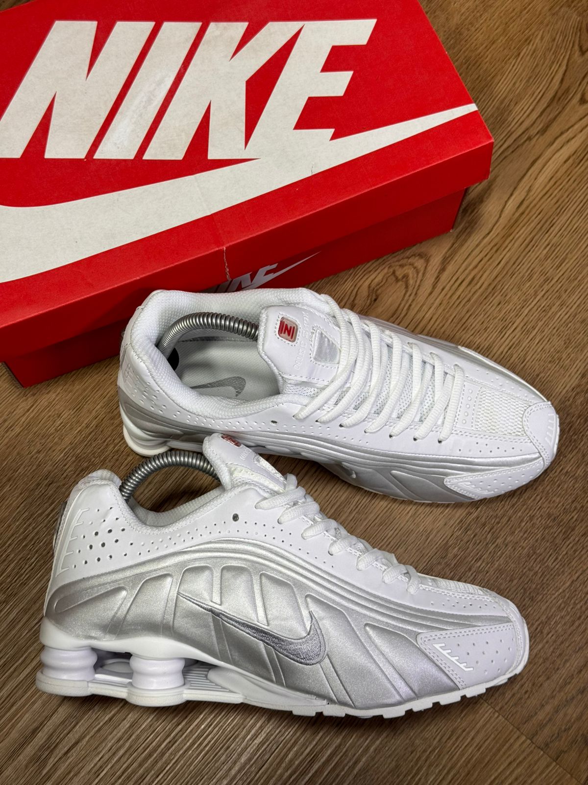 Nike Shox R4 caballero