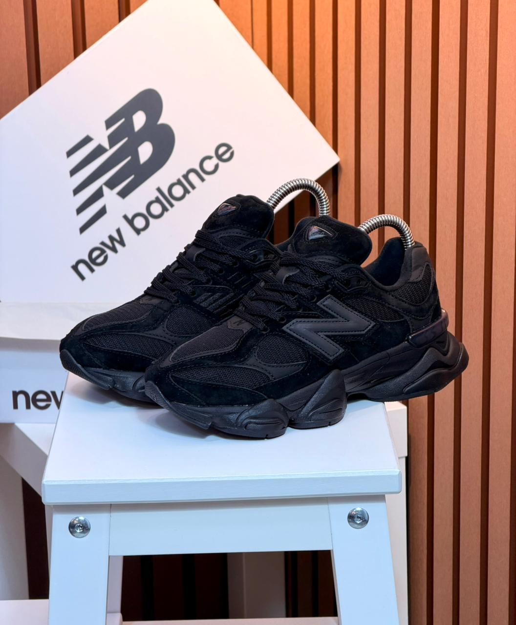 New Balance 9060 caballero