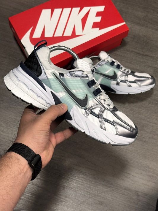 Nike V2K Run caballero