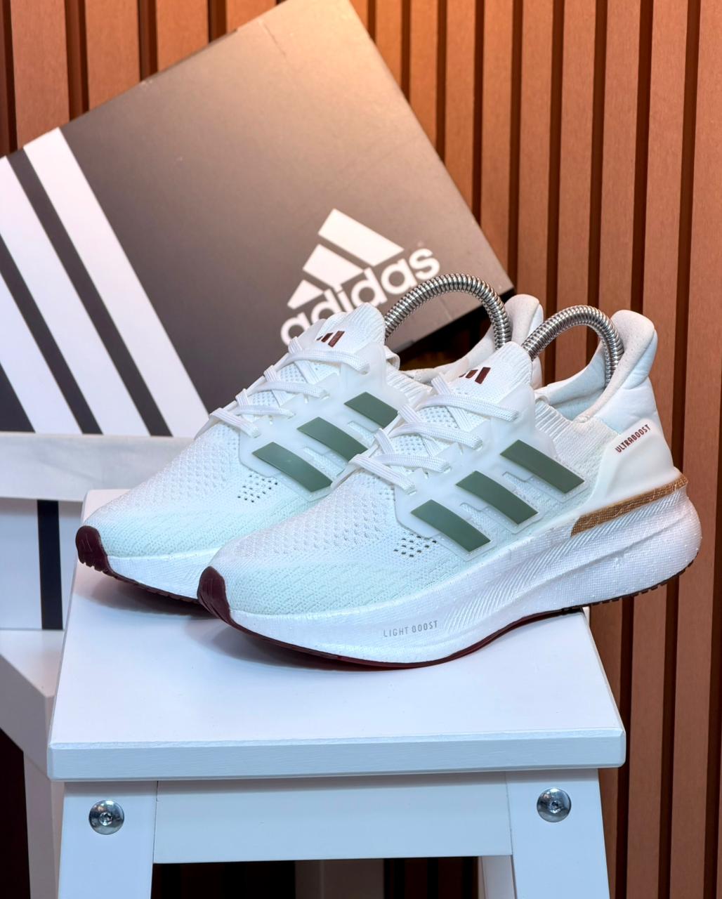 Adidas Ultraboost 5 dama