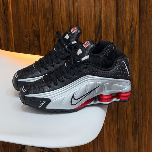 Nike Shox R4 caballero