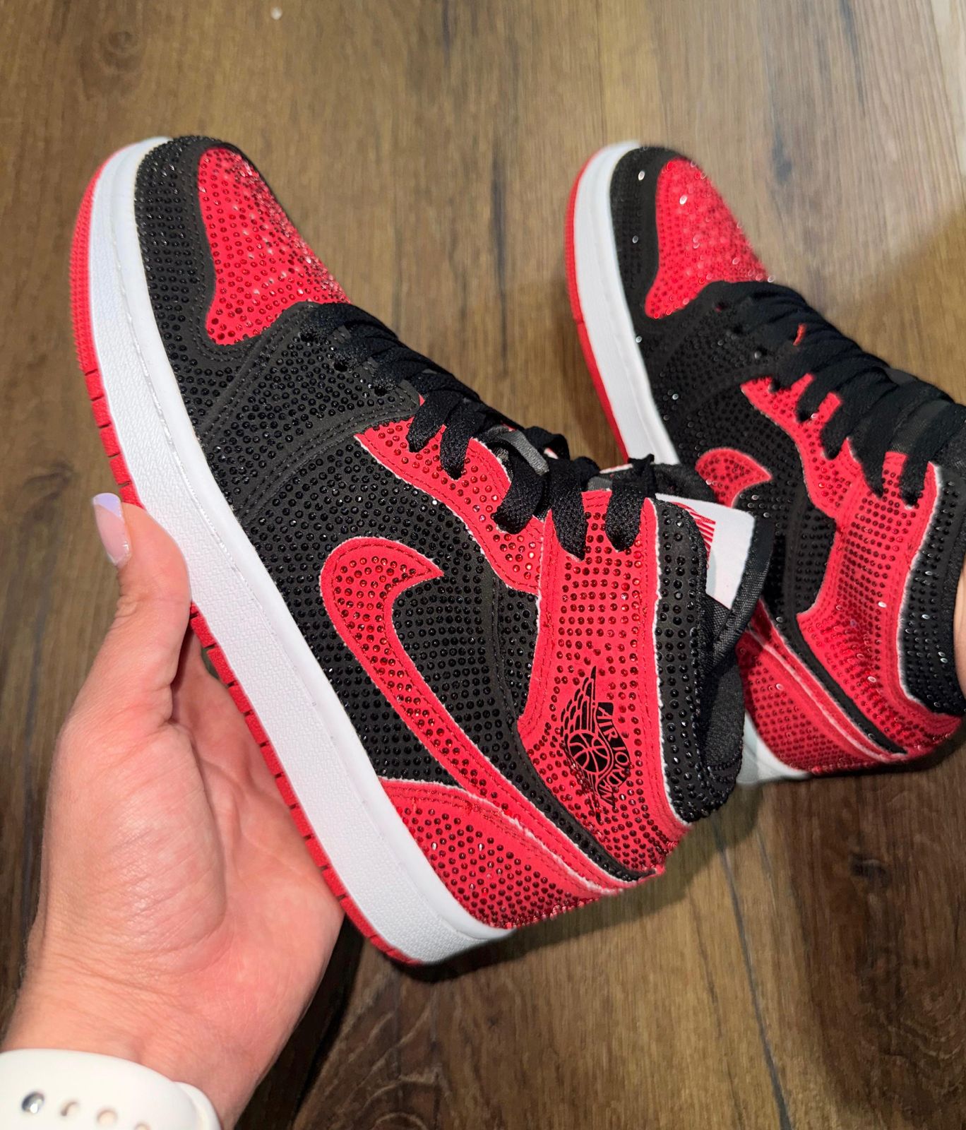 Nike Air Jordan 1 Retro High Swarovski dama