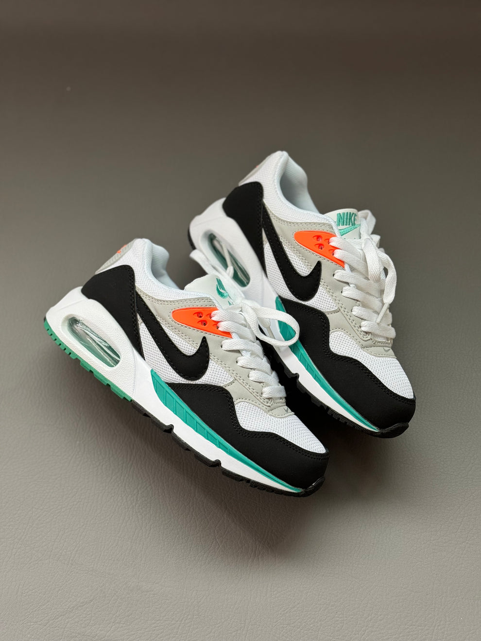 Nike Airmax Correlate caballero