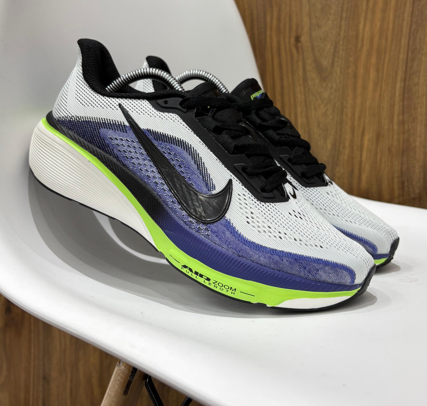 Nike Pegasus caballero
