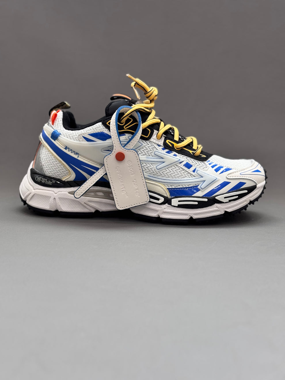 Off-White "Be Right Back" dama