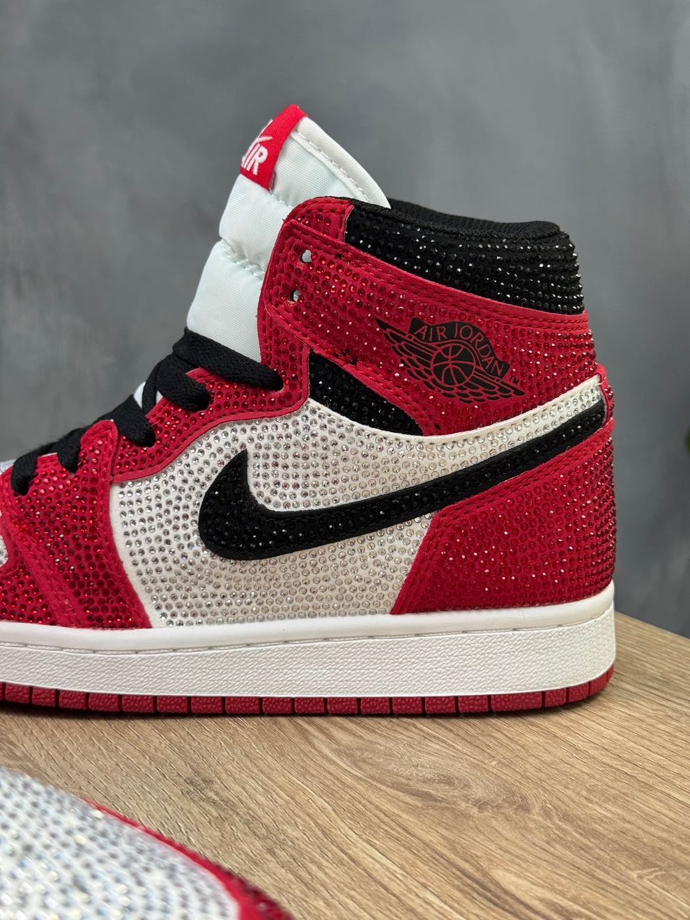 Nike Air Jordan 1 Retro High Swarovski dama